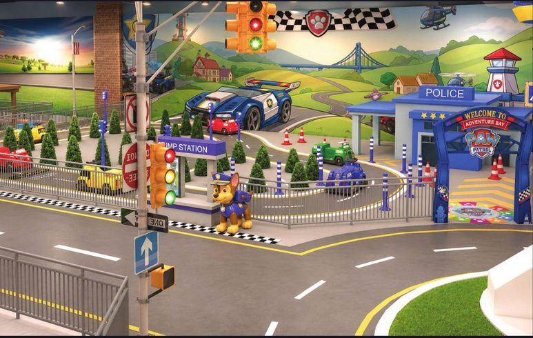 Law enforcement zone with street circuit